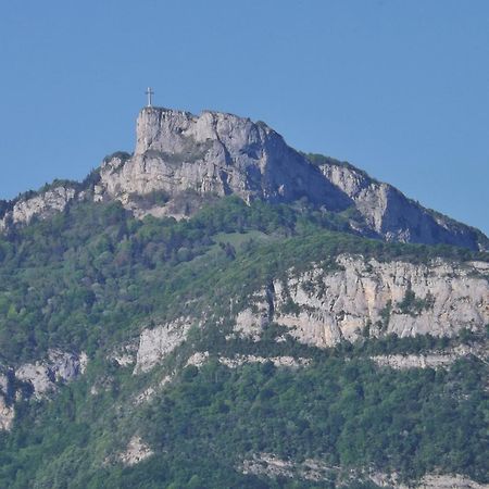Superbe Appartement - Parking Gratuit - 4 Personnes Chambery Exterior photo